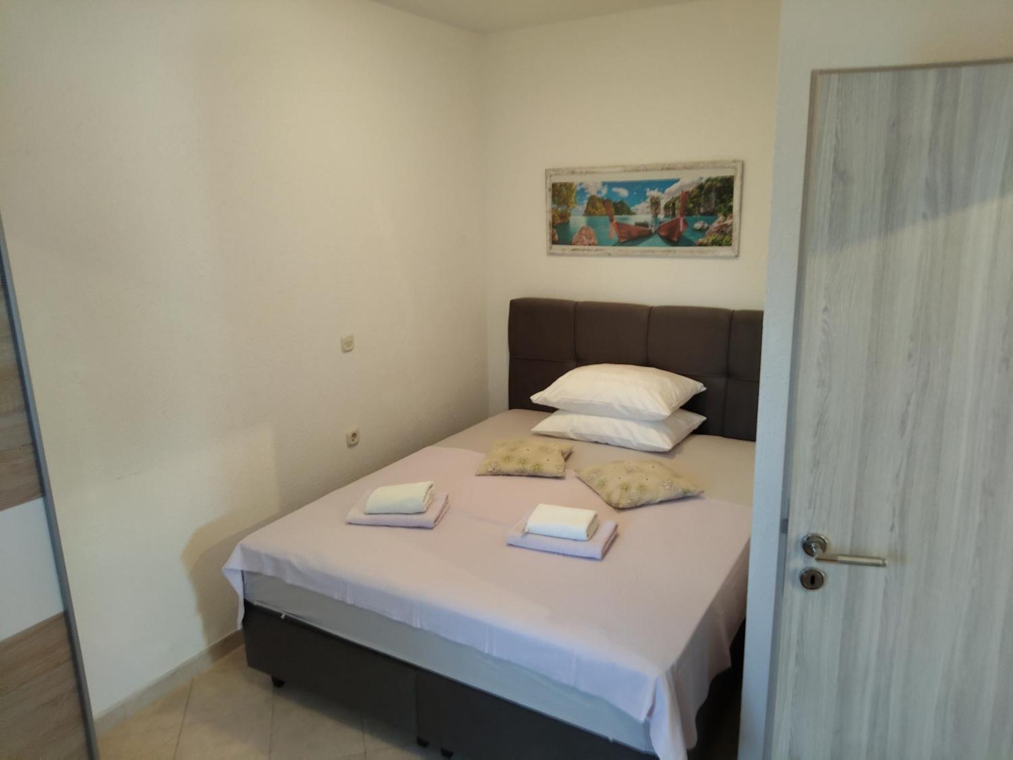 Apartmani Mila-Casa Bianca 메덜린 외부 사진